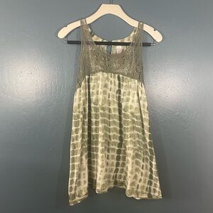 No Boundaries Women’s Green Tie Dye Crochet Neckline Tank Top Size XXL